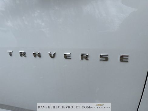 Used 2023 Chevrolet Traverse Premier image 34