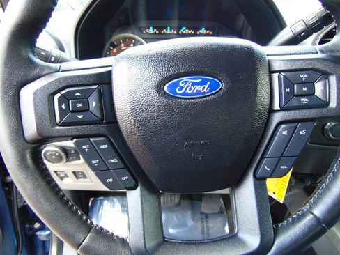 Used 2017 Ford F150 XLT w/ Equipment Group 302A Luxury AWD/4WD image 20