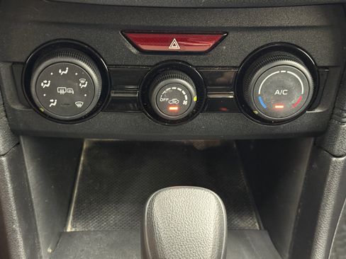 Used 2022 Subaru Impreza Premium image 14