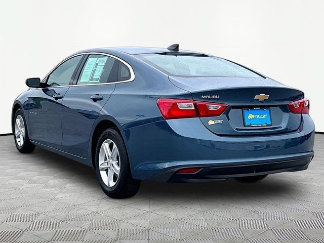 Used 2024 Chevrolet Malibu LS w/ LPO, Floor Liner Package FWD image 4