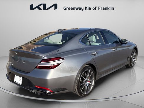 Used 2025 Genesis G70 2.5T image 7