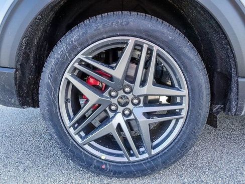 New 2026 Ford Explorer ST w/ Sun And Sound Package image 6