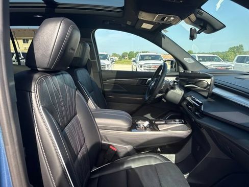 Used 2026 Buick Enclave Avenir w/ Super Cruise Package AWD/4WD image 48