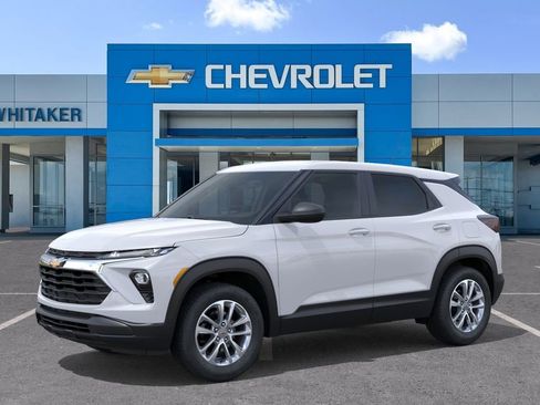New 2026 Chevrolet TrailBlazer LS w/ LS Convenience Package FWD image 2