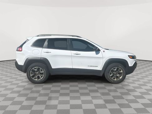 Used 2019 Jeep Cherokee Trailhawk w/ Cold Weather Group AWD/4WD image 28