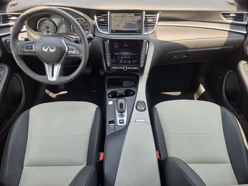 Certified 2024 INFINITI QX55 Essential AWD/4WD image 9