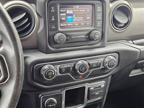 Used 2021 Jeep Wrangler Unlimited Sport AWD/4WD image 12