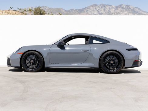Certified 2025 Porsche 911 Carrera 4 GTS AWD/4WD image 2