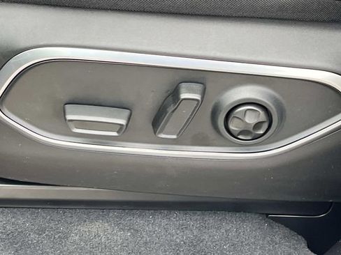 New 2026 Jeep Grand Wagoneer Limited image 23