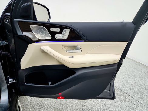 Certified 2024 Mercedes-Benz GLE 350 4MATIC image 26