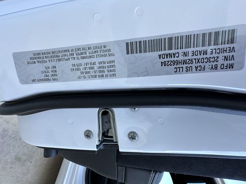 Used 2021 Dodge Charger SRT Hellcat image 31