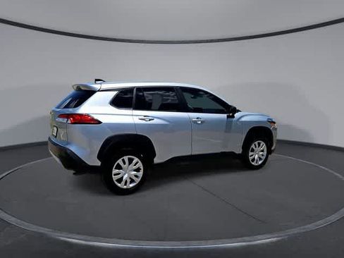 Certified 2023 Toyota Corolla Cross L AWD/4WD image 8