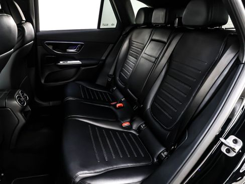 New 2026 Mercedes-Benz GLC 300 image 9
