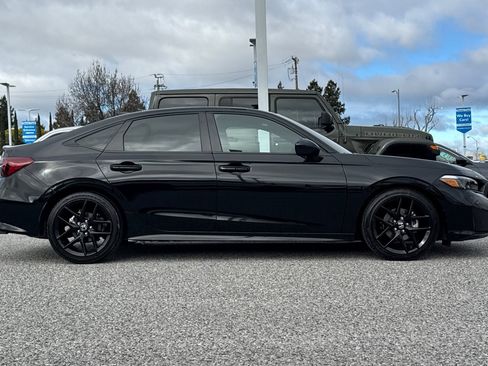 Certified 2025 Honda Civic Sport image 7