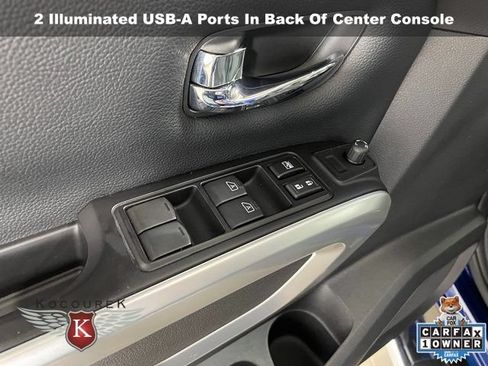 Used 2019 Nissan Titan SV w/ SV Convenience Package AWD/4WD image 20