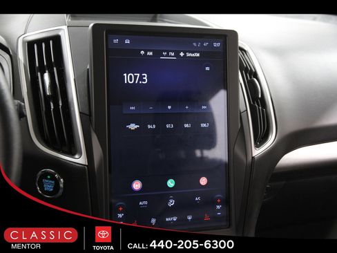 Used 2024 Ford Edge SEL image 11