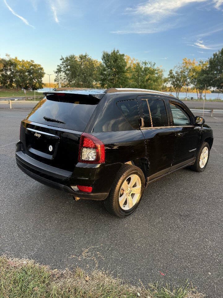 Used 2014 Jeep Compass Sport w/ Power Value Group FWD image 5