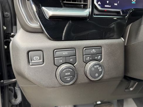 Certified 2026 Chevrolet Silverado 1500 LT AWD/4WD image 17