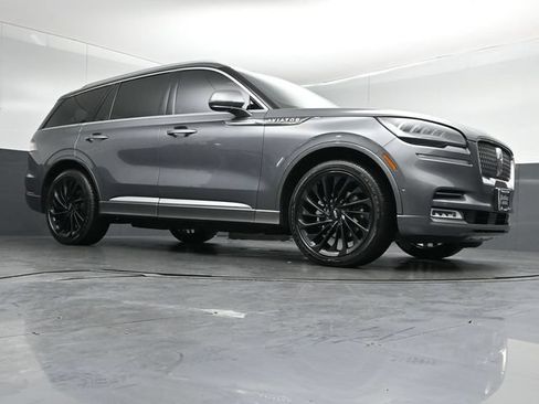 Used 2021 Lincoln Aviator Reserve w/ Equipment Group 208A AWD/4WD image 38