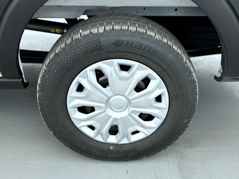 New 2027 Ford Transit 250 148 Medium Roof w/ Load Area Protection Package RWD image 19