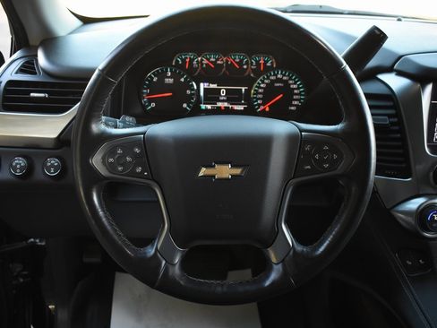 Used 2016 Chevrolet Tahoe LT w/ Luxury Package image 32