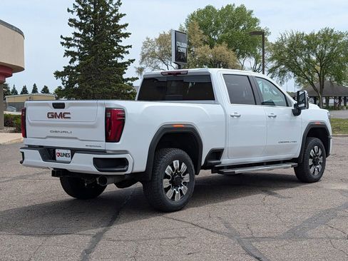 New 2026 GMC Sierra 3500 Denali w/ Denali Reserve Package AWD/4WD image 17