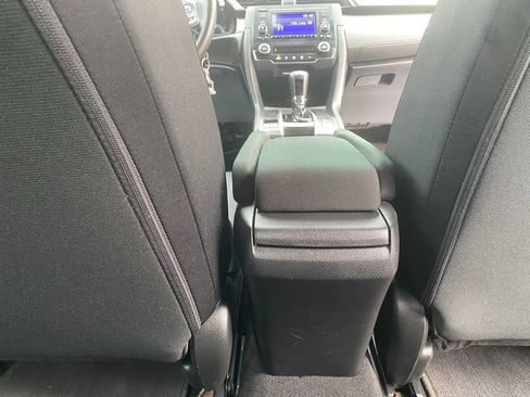 Used 2021 Honda Civic LX image 27