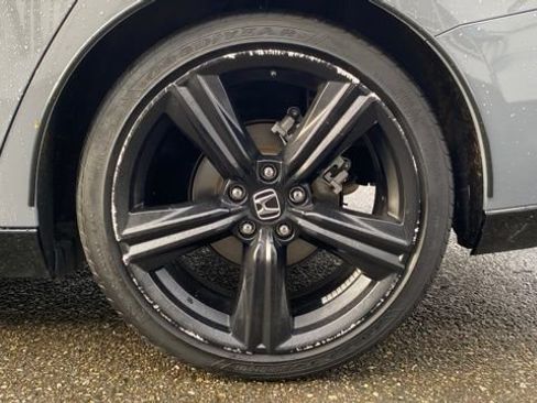 Used 2023 Honda Accord Sport image 10