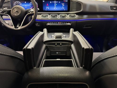 Certified 2025 Mercedes-Benz GLE 350 4MATIC image 17