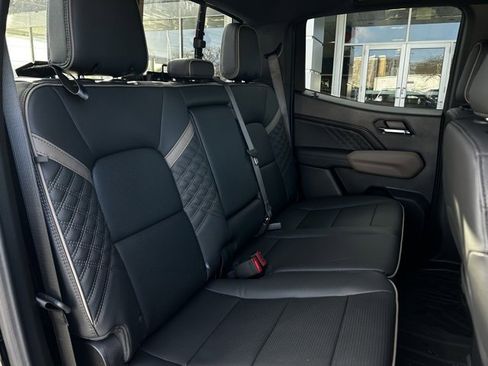 New 2026 GMC Canyon Denali w/ LPO, Denali Black Edition image 29