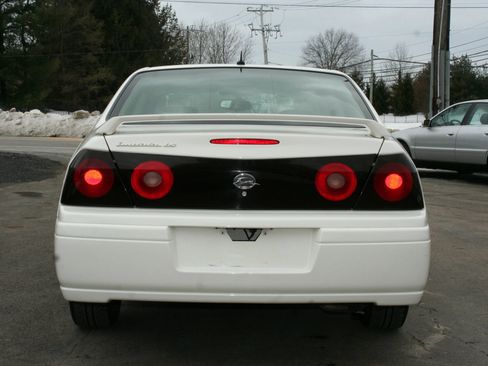 Used 2005 Chevrolet Impala LS w/ Sun And Sound Package image 20