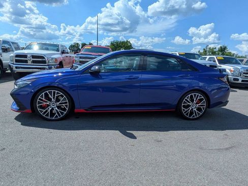 Used 2022 Hyundai Elantra N FWD image 3