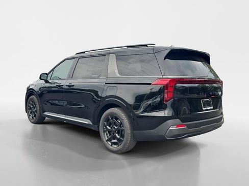 New 2026 Kia Carnival SX w/ SX Dark Edition Package image 3