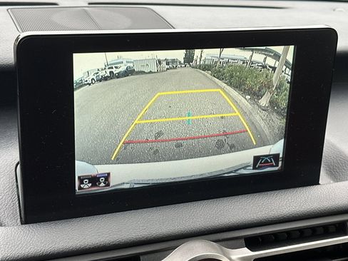 Used 2022 Lexus IS 300 image 18