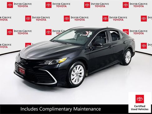 Certified 2024 Toyota Camry LE image 1