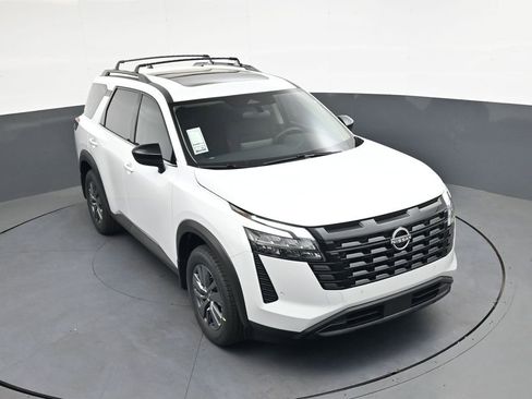 New 2026 Nissan Pathfinder SV FWD image 30