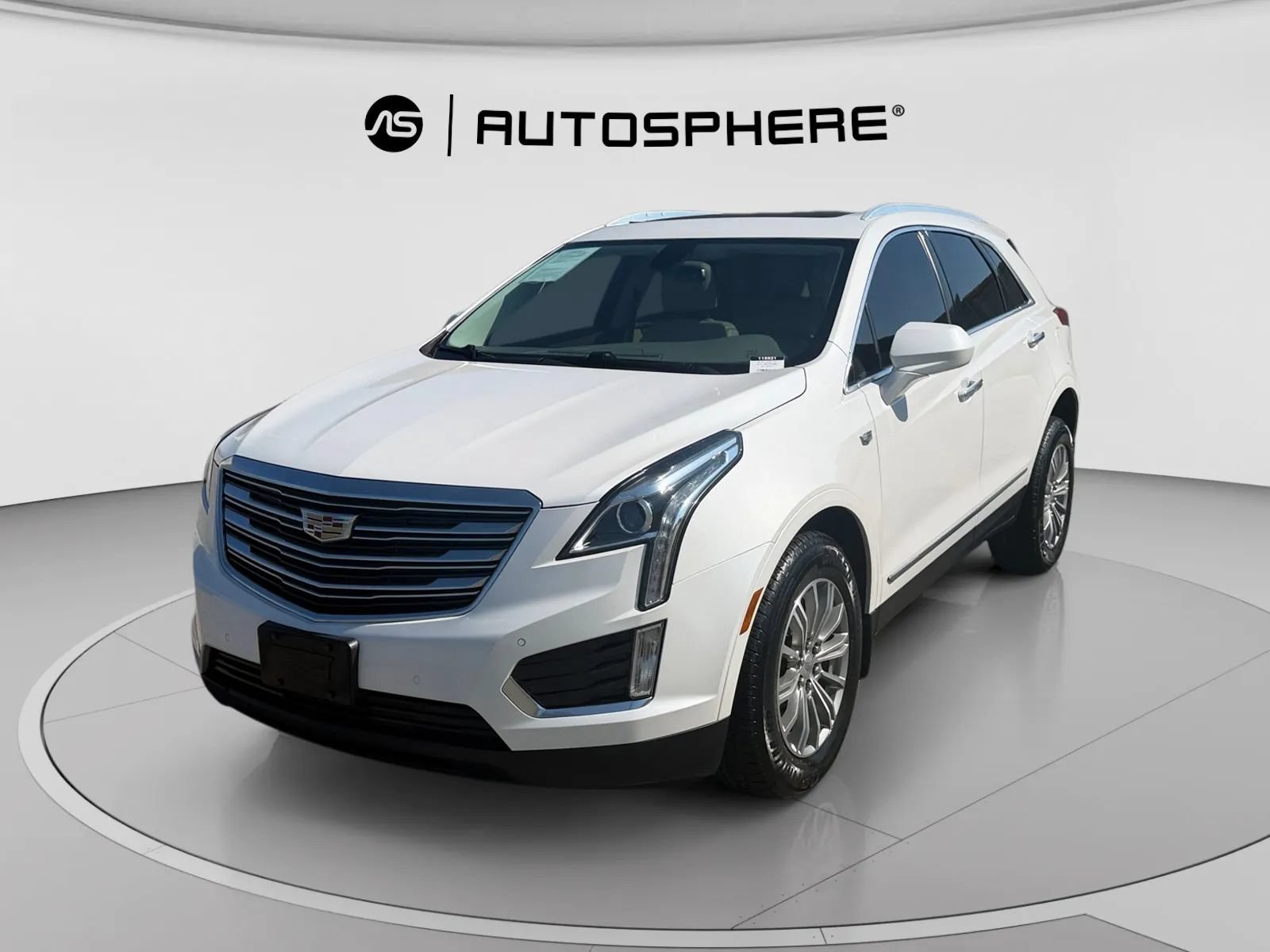 Used 2018 Cadillac XT5 Luxury AWD/4WD image 3