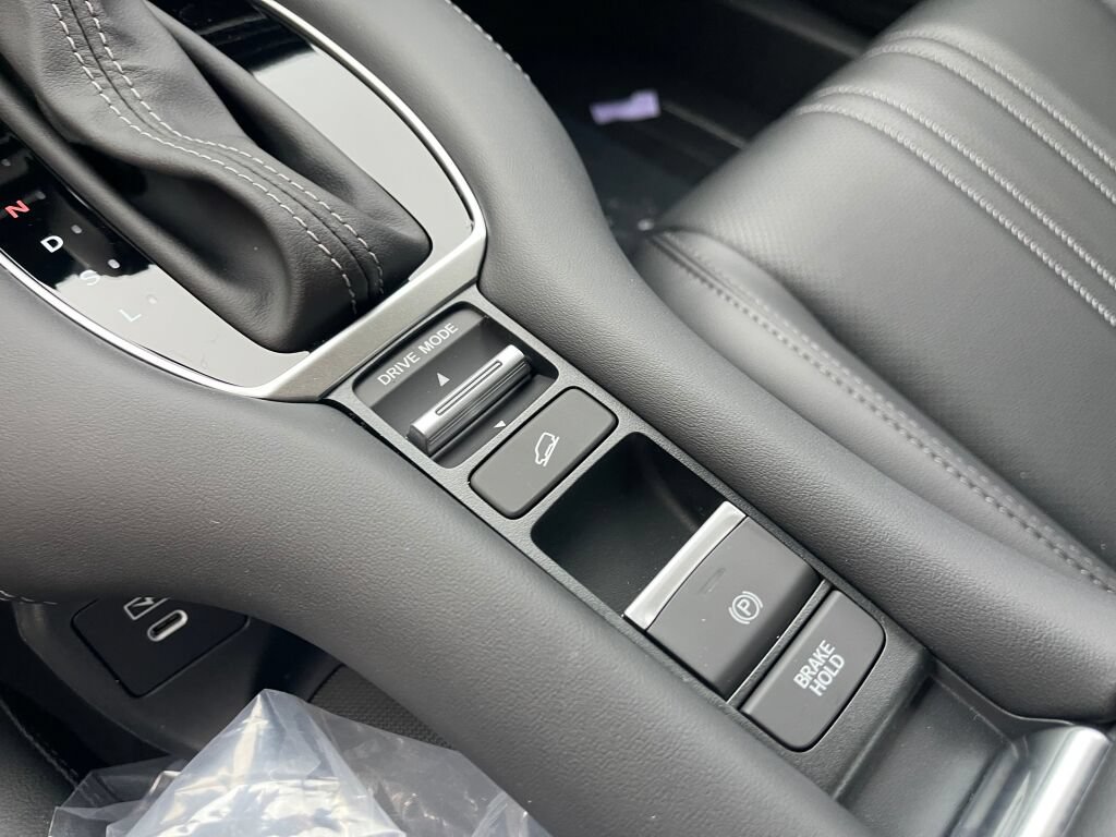 New 2027 Honda HR-V EX-L image 13