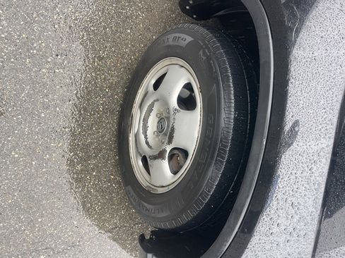 Used 2010 Honda CR-V LX image 11