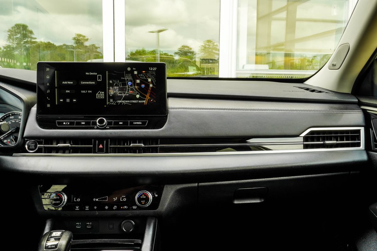 Used 2025 Mitsubishi Outlander SE AWD/4WD image 18