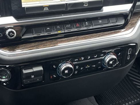 New 2026 GMC Sierra 1500 Elevation AWD/4WD image 34