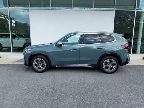 Used 2023 BMW X1 xDrive28i w/ Premium Package AWD/4WD image 2
