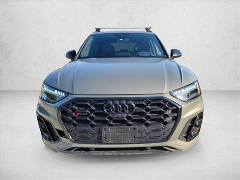 Used 2024 Audi SQ5 Prestige w/ Prestige Package AWD/4WD image 2