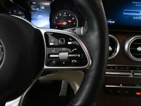 Certified 2022 Mercedes-Benz GLC 300 4MATIC image 11