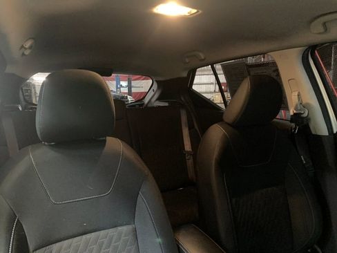 Used 2024 Nissan Kicks SV FWD image 19