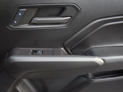 Used 2024 Chevrolet Colorado Trail Boss w/ Technology Package image 14