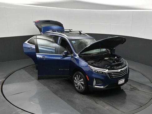 Used 2023 Chevrolet Equinox Premier image 35