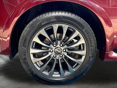 Used 2024 Nissan Armada Platinum w/ Captain's Chairs Package AWD/4WD image 30