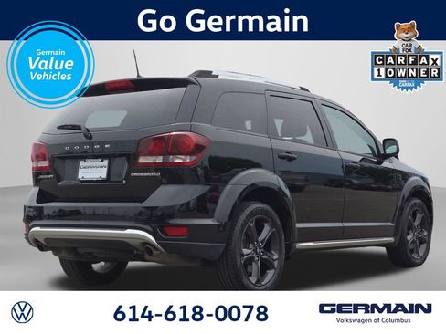Used 2018 Dodge Journey Crossroad w/ Nav & Sun Group FWD image 7