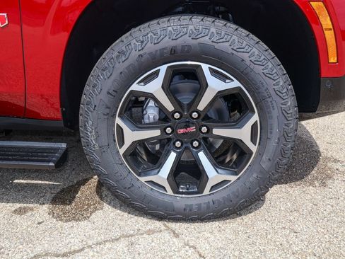 New 2026 GMC Yukon XL AT4 w/ AT4 Premium Plus Package AWD/4WD image 47
